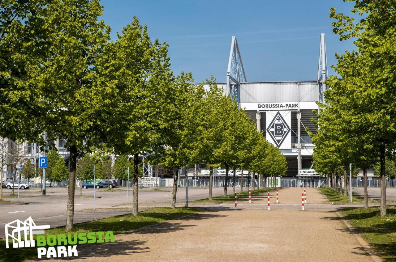 H4 Hotel Moenchengladbach Im Borussia-Park Экстерьер фото