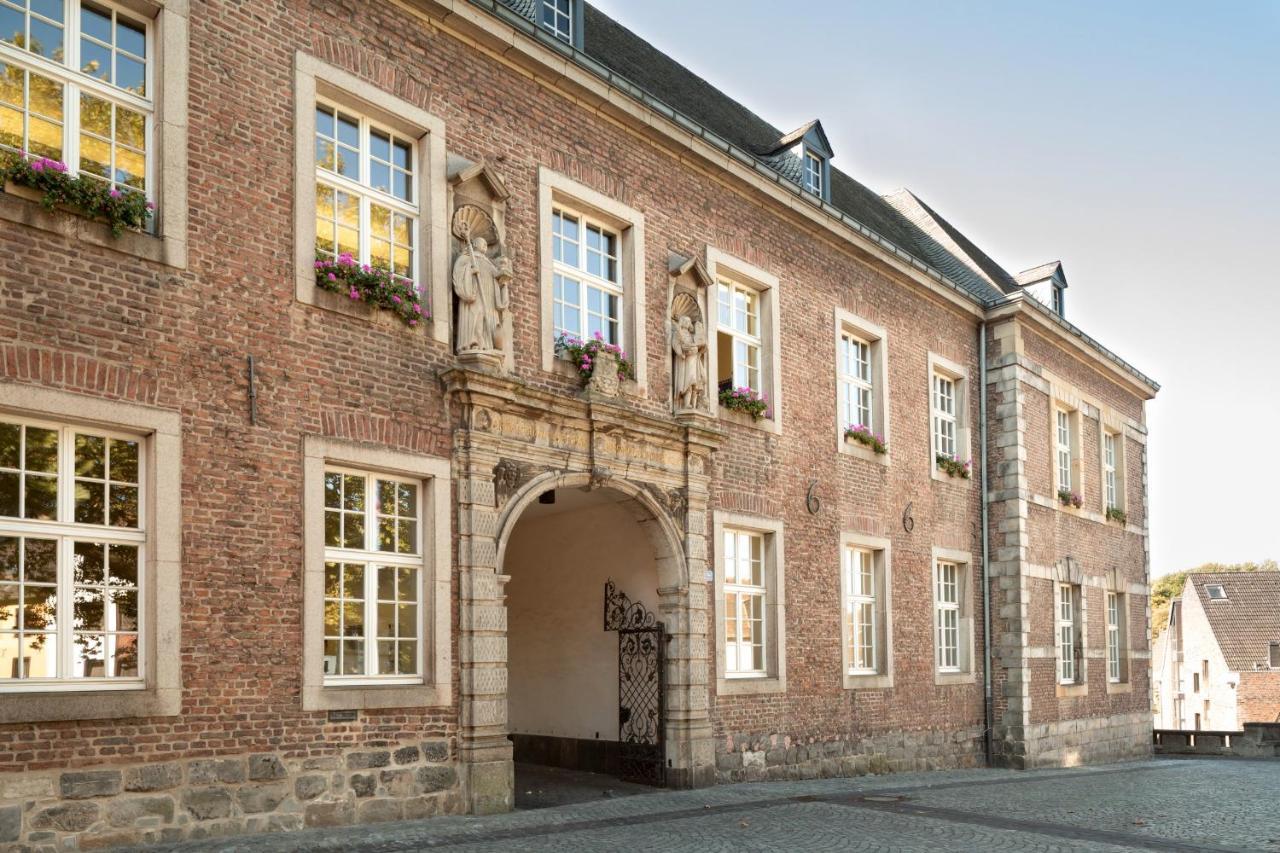 H4 Hotel Moenchengladbach Im Borussia-Park Экстерьер фото